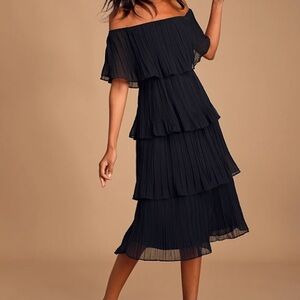 Off-Shoulder Tiered Black Midi Dress